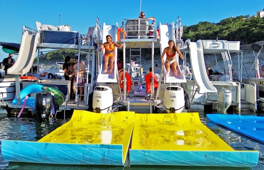 Nouveau bateau de fête à deux étages avec 2 toboggans et location de nénuphars à Austin, au Texas
