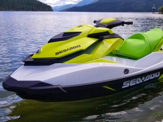 Enjoy The Beautiful Waters Of Puerto Rico On This 3 Seater 2019 Sea-doo Jet Ski!
