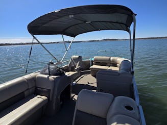 Brand New 20ft Suntracker Party Barge Pontoon!