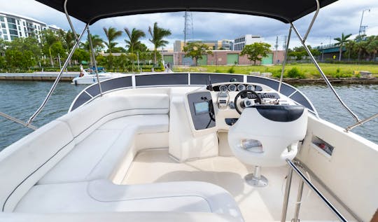 Meridian Flybridge 40ft Live the experience 🏖️🍾🛥️