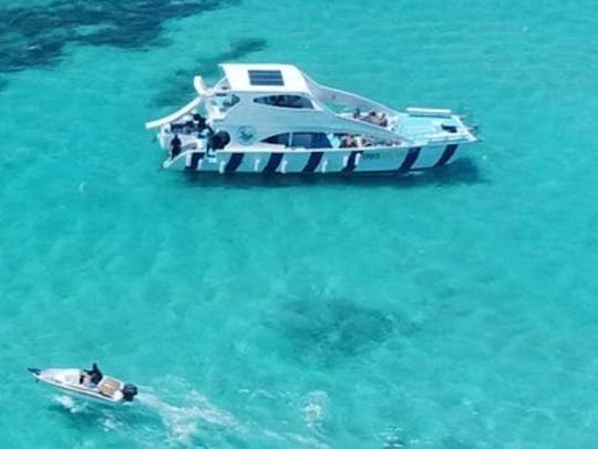 🥳 ALQUILA UNA DIVERTIDA Y LUJOSA FIESTA DE VACACIONES EN CATAMARÁN CON TODO INCLUIDO 🎊 