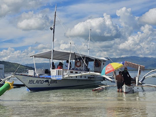 Alquiler de botes Manjuyod Sandbar y Bais para observar delfines en Negros Oriental, PH