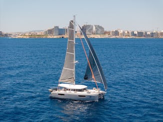 Alquiler exclusivo de catamarán