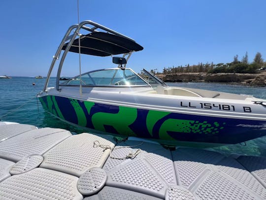 Bateau de sport de 20 pieds à louer à Protaras, Chypre