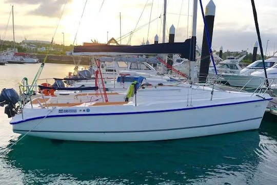 Private Sailing Charter in Okinawa!! Easy Access from the Airport!!