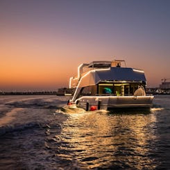 Luxury Yacht Charter with a Crew, 65ft., 30 guests. Abu Dhabi | Emirates Palace