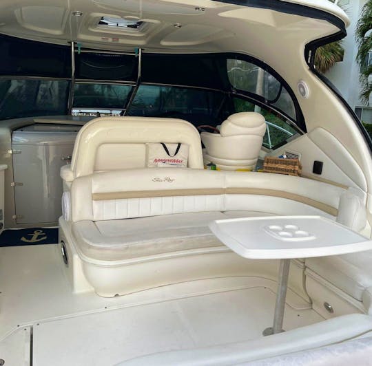$450HR | 12 People | Luxury Yacht 