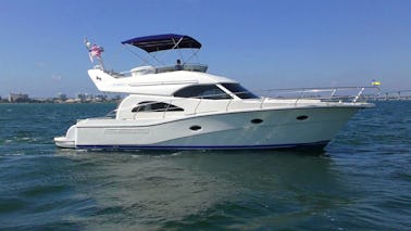 44' Express Cruiser Motor Yacht, Specialized in making memories!