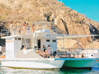  5 Star Private Catamaran Tours | Captain, fuel, and deckhand included!