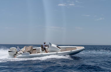 Private cruise or sea transfers from Paros 