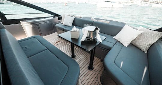 Yacht charter in Dubai · Pershing — 5x Grey (2022)