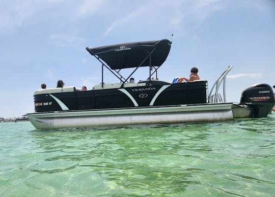 Tri-toon de lujo con terraza de 22 pies | Capacidad para 12 personas | UBICACIÓN Gulf Breeze FL