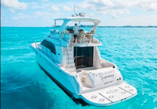 ENJOY CANCUN IN SEA RAY  52 FT FOR 12 PEOPLE!!! 