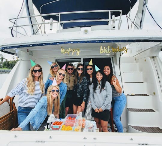 55 Ft 🛥️ ULTIMATE FUN Yacht! Captain, DJ, Food + Drinks + Water Toys 13 ppl