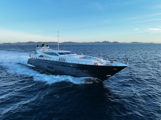 115ft Leopard - The Pinnacle of Luxury Yachting in Los Cabos