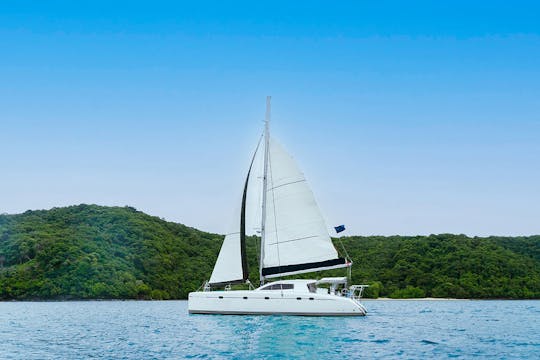 Navegue para o paraíso - Catamarã Nautitech de 47 pés