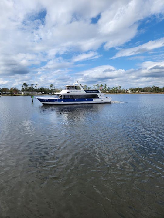 ¡El mejor barco de 80 pies para eventos de Boston para reuniones inolvidables! ¡Hasta 150 invitados
