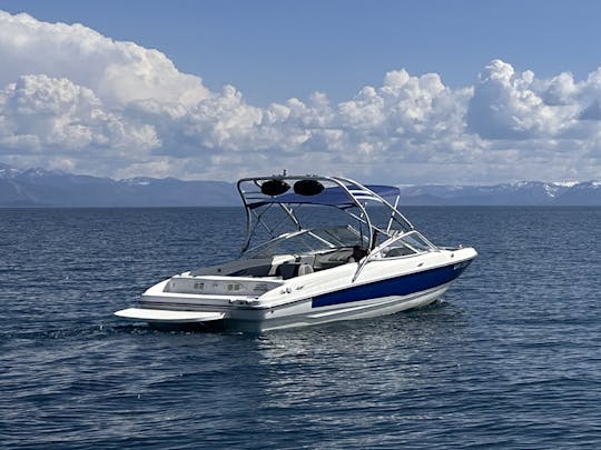 Barco de wakeboard Bayliner de 20 pés