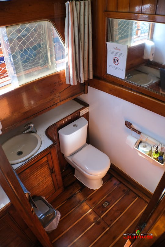 Swissy Junk Boat en Hong Kong