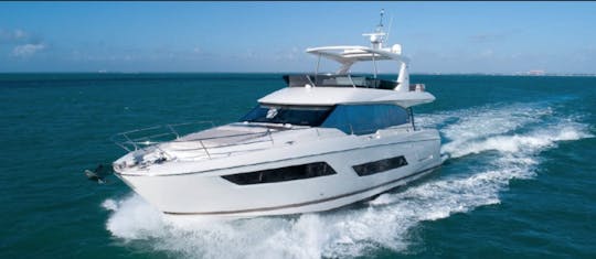 Aluguel de iates Prestige 680 Romy One Power Mega em Cote d'Azur, França 