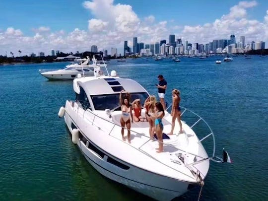 New 60ft Sunseeker Predator 2019 Motor Yacht!!! 1 hour free Monday-Thursday!!!