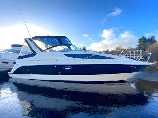 Louez le meilleur yacht d'Ibiza | Excursion en Bayliner de 30 pieds sur la Côte d'Azur