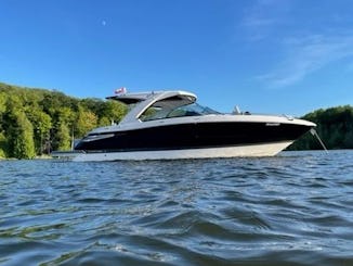 Luxury Yacht Charter from Downtown Barrie and Innisfil