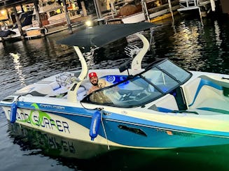 Wakesurf sur South Lake Union et Lake Washington — Centurion FX44