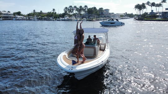 The Chris Craft CC 30' Sand Bar Queen of Fort Lauderdale, FL.