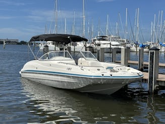 Hurricane SunDeck Fun : parfait pour les bancs de sable, le coucher du soleil et les journées sur les îles ! 