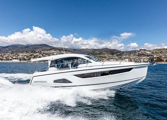 IOLI SEALINE S390 - até 14 convidados