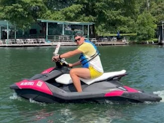 Seadoo Sparks 3up para alugar em Lake Austin e Lake Travis!