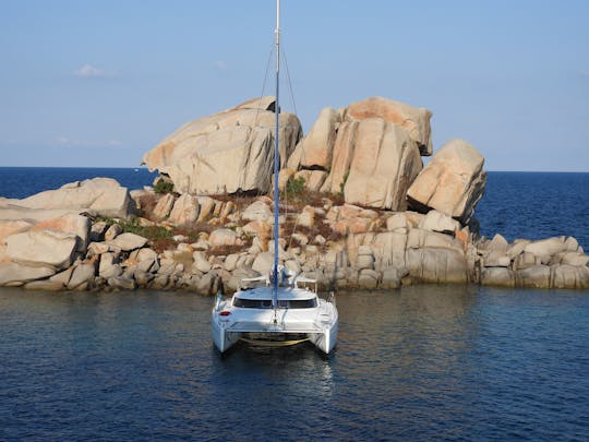 Catamarã Ilhas Jônicas - Grécia com transportador
