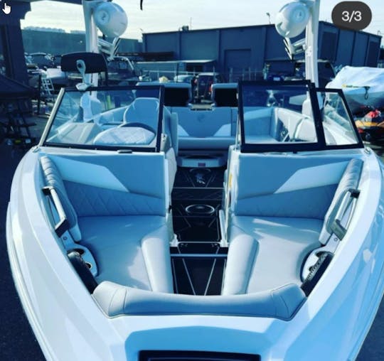 Amazing Wake Surf Boat at Possum Kingdom