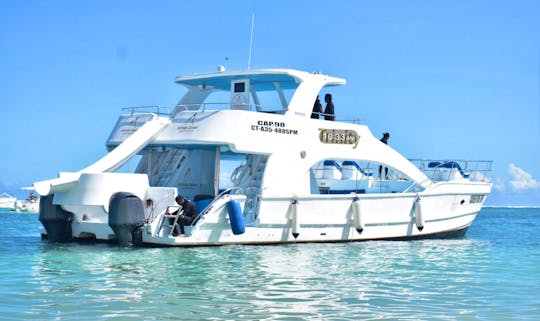 YOUR DREAM ALL-INCLUSIVE CATAMARAN CHARTER PARTY  🎉