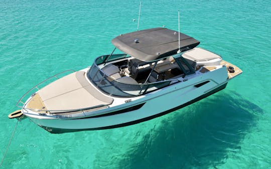 Descubra Ibiza e Formentera no Alfastreet Marine 28 Yacht!