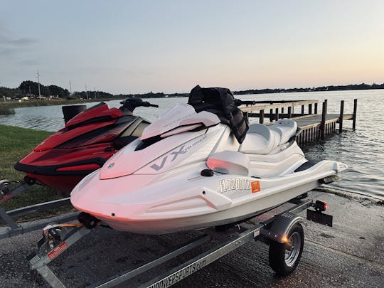 Yamaha VX Cruiser 2025: conducción potente y suave. Dos motos acuáticas