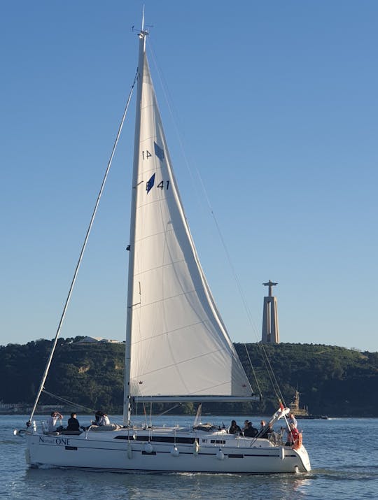 Sail through Tagus and Lisbon with this Bavaria 41 Cruiser