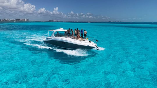 45' Sea Ray para até 12 convidados!