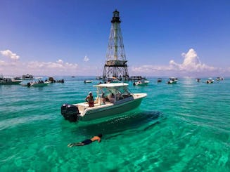 The ULTIMATE Florida Keys Boat – 29' Grady-White Freedom
