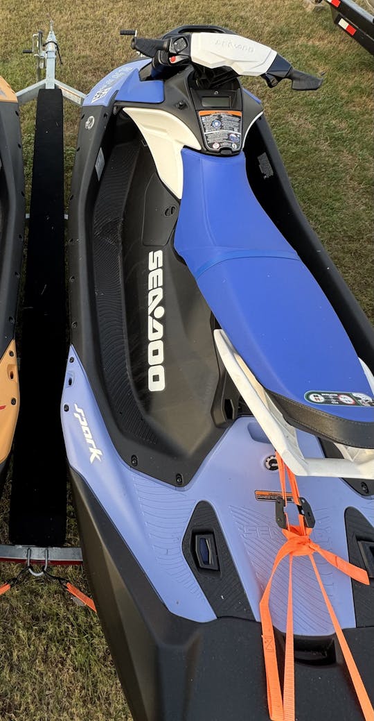 2024 Jet Ski FOR RENT! Single/Double Ski Rental