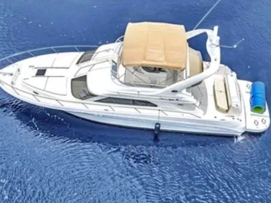 50' Flybridge Aguita ll - $100 OFF from MONDAYS-FRIDAYS!