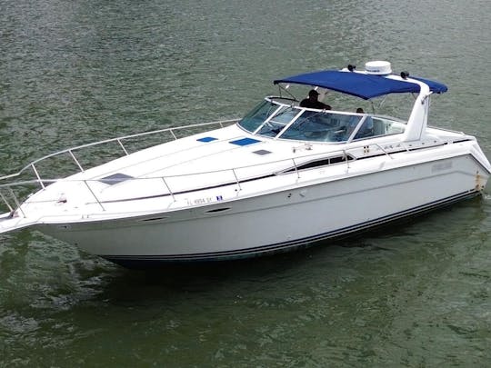 Enjoy Miami in 41FT Sea Ray Sundancer - Inquire Now for the Best Deal!