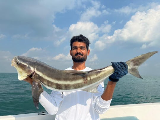 Viaje privado de pesca a Dubái para hasta 5 personas