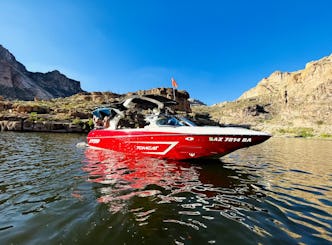 2019 MB Tomcat F22 at Canyon Lake Many Extras Available