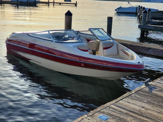 Fast and Fun 21' Glastron on Lake Union/Lake Washington - WEEKDAY SPECIALS!!