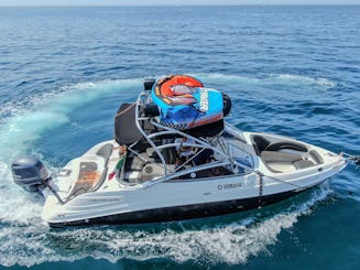 High Speed 28ft Yamaha boat in Cabo San Lucas 