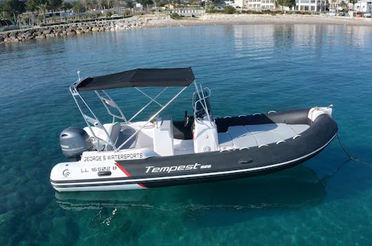 LÍNEA DE LUJO CAMPELLI TEMPEST 625 EASY 130 CV 6 M