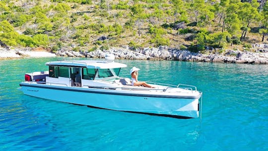 Axopar37C - bateau à moteur de luxe - Split Brac Hvar - location à la journée et à la semaine