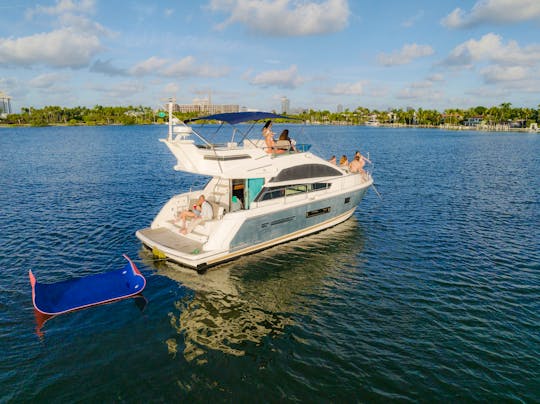 NEW 45' FARLINE SQUADRON - LUXURY YACHTING IN THE HEART OF EDGEWATER / VENETIAN!